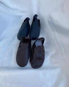 Bobux shoes brown & black
