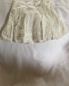 Lirondel skirt color white